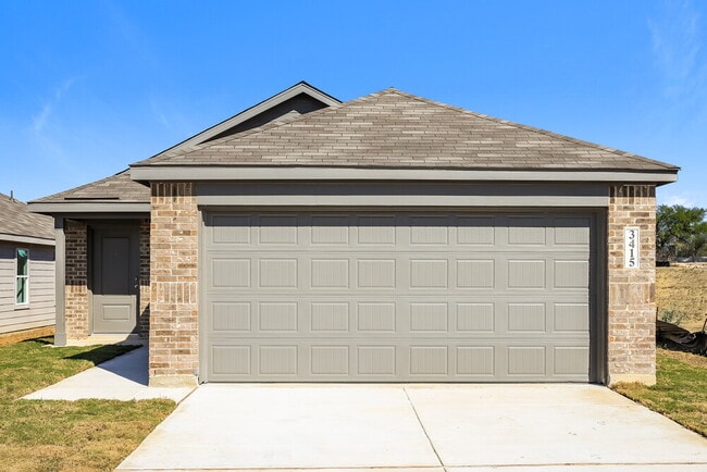 Building Photo - 3415 Muenster Ave