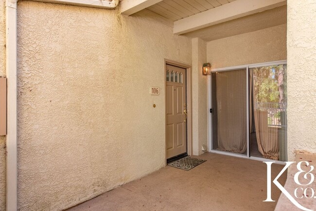 Building Photo - Relaxing Home in Vibrant Community with Pool, Spa, and Courts