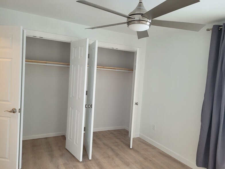 Building Photo - 3082 Norcott Dr