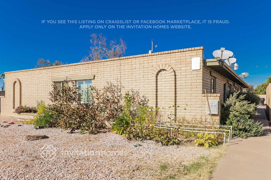 Primary Photo - 1146 E Hatcher Rd