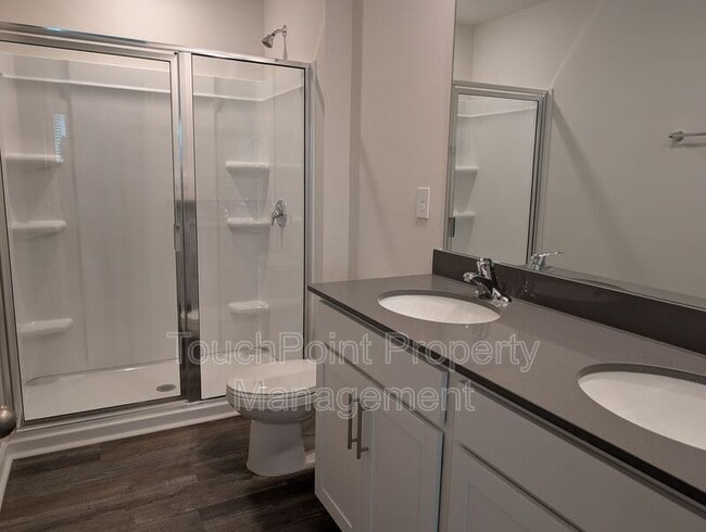 Building Photo - 5132 Hyrule Dr