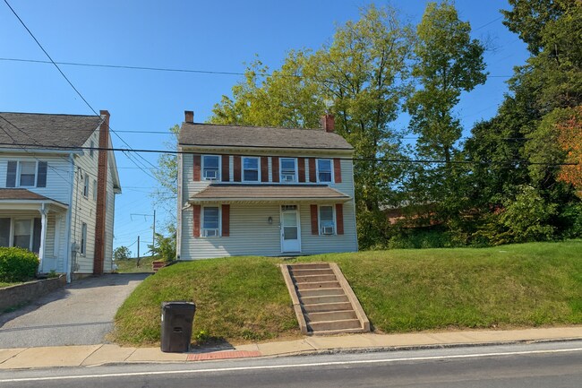 Building Photo - 2674 Old Philadelphia Pike