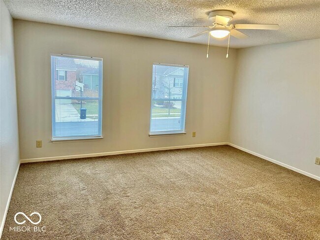 Building Photo - 5714 Doe Way