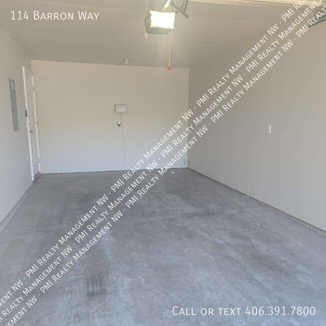 Building Photo - 114 Barron Way