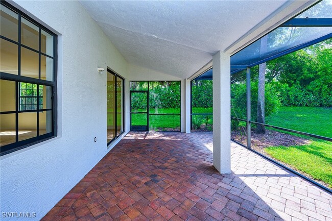 Building Photo - 15056 Summit Pl Cir