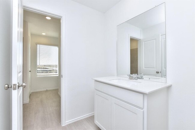 Building Photo - 18010 Cedar Waxwing Wy