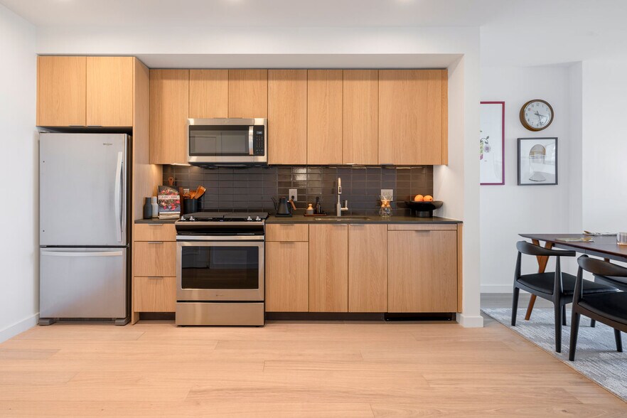 The Edmund 2025 Fulton Pl Reston VA 20191 Apartment Finder