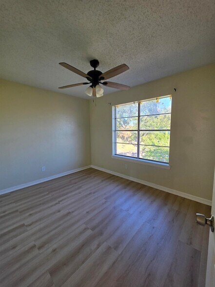 Building Photo - 4902 Marcella Ave