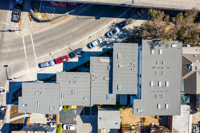 Building Photo - ArtHaus Northgate