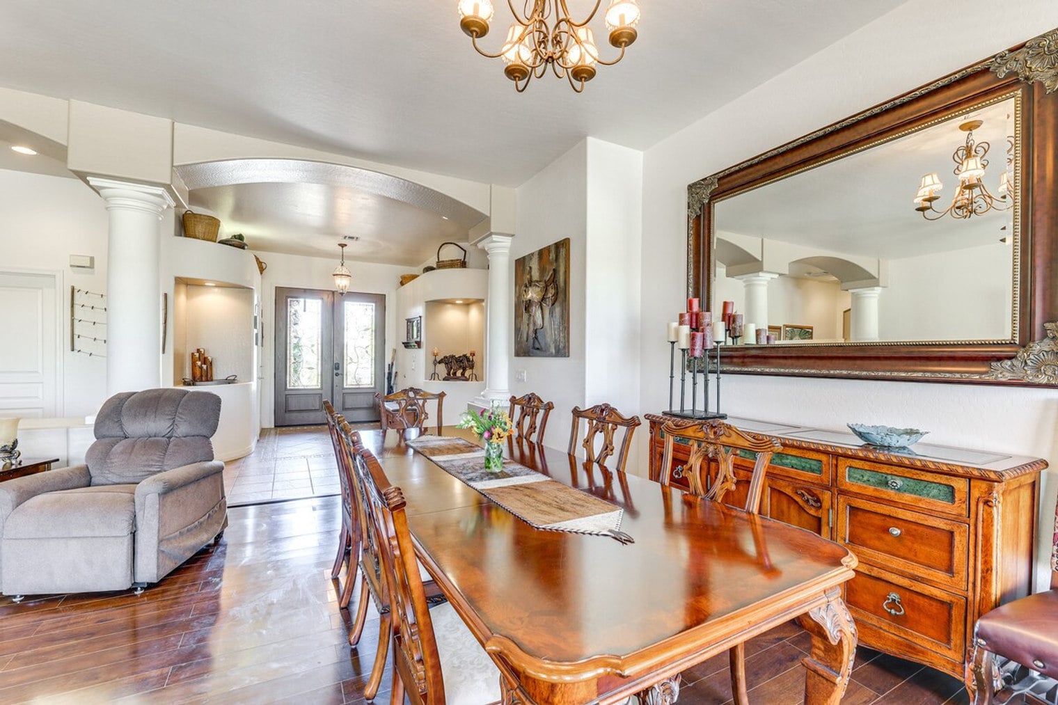 Building Photo - 1425 N Harper Cir