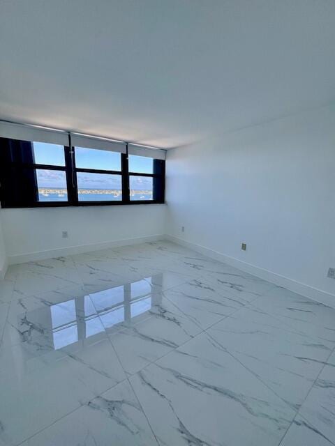 Building Photo - 5600 N Flagler Dr