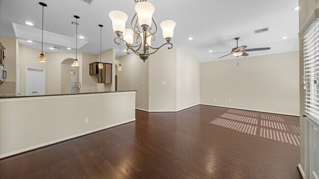 Building Photo - 8602 Austin Thomas Dr