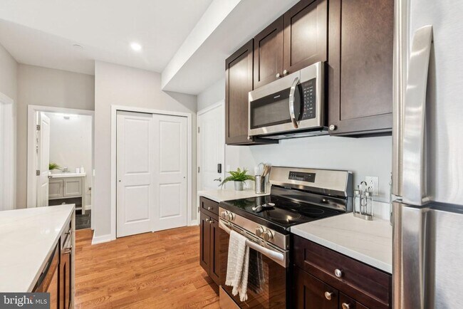 Building Photo - 203 Haverford Ave