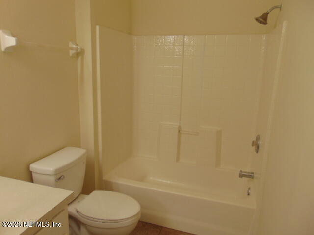 Building Photo - 7990 Baymeadows Cir E