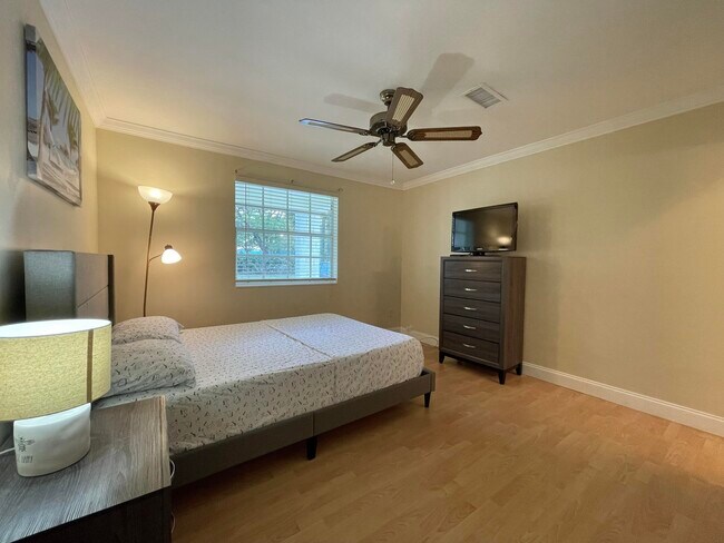 Building Photo - 2395 Idlewild Rd