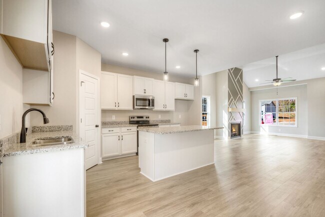Building Photo - Jasper New Construction Floor Plan for Rent