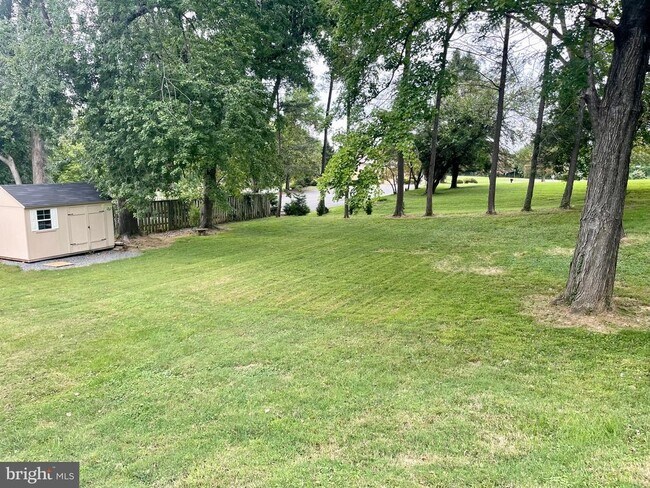 Building Photo - 6616 Kirby Ct