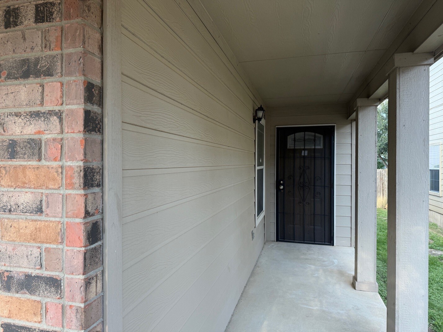 Building Photo - 4714 Dapple Dr