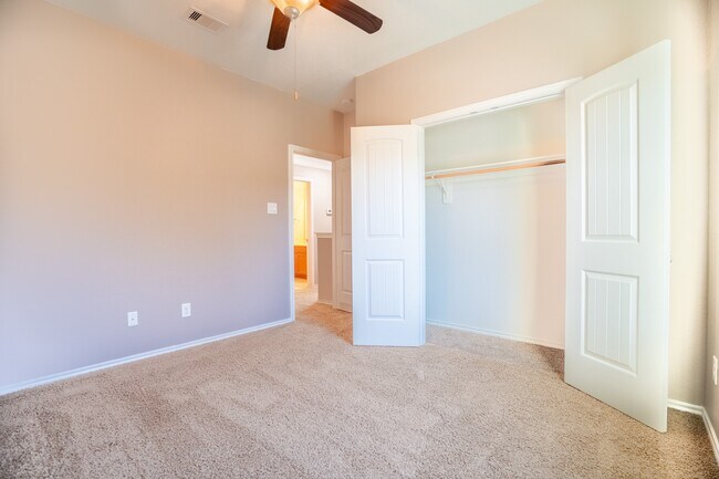 Building Photo - 20226 Blue Lake View Ln