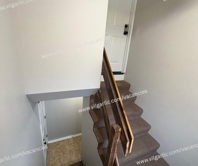 Building Photo - 5583-85-5585 Tulip Ave