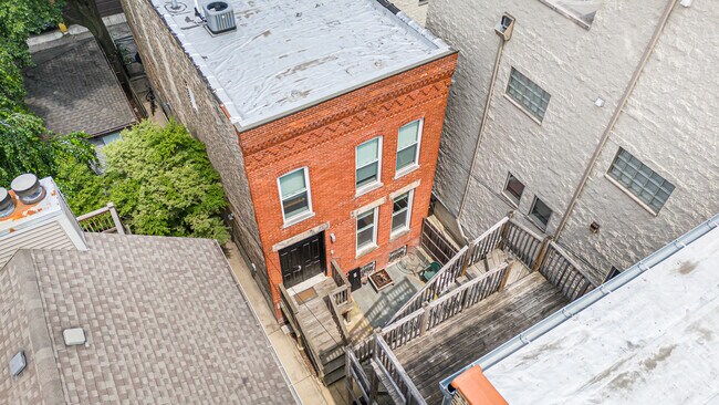 Building Photo - 2144 W Potomac Ave