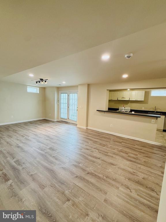 Building Photo - 2893 Myrtlewood Dr
