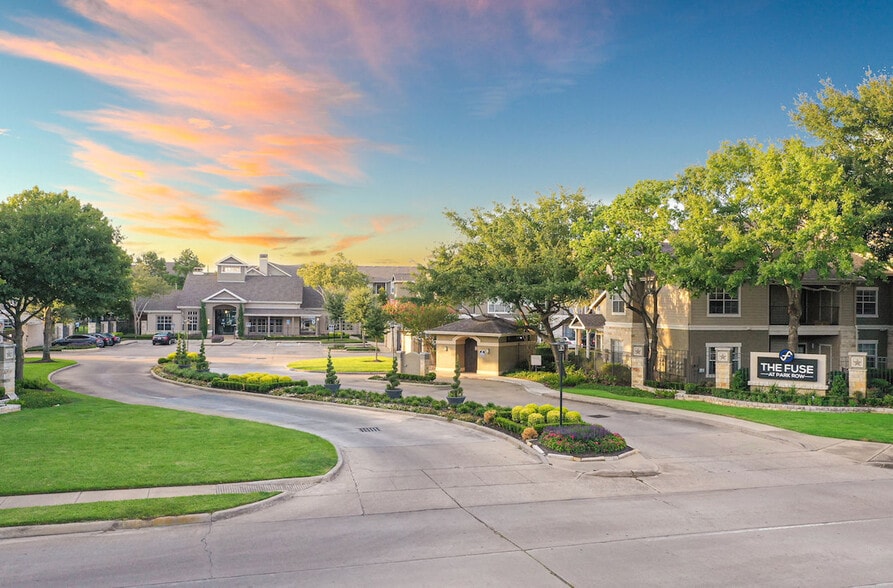 Building Photo - The Fuse at Park Row