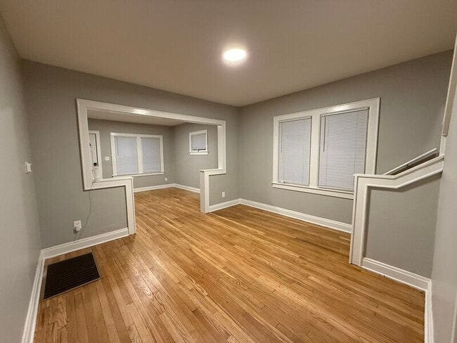 Building Photo - 207 Southwood Ave