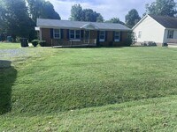 Building Photo - 2548 Park Rd Ext