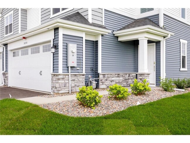 Building Photo - 9385 4th St N