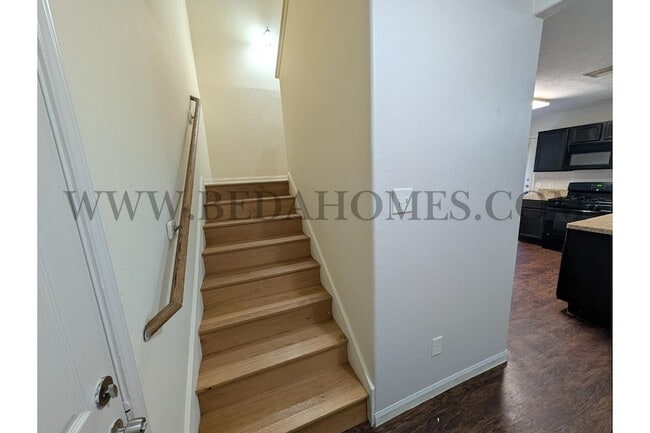 Building Photo - 15566 Kiplands Bend Dr