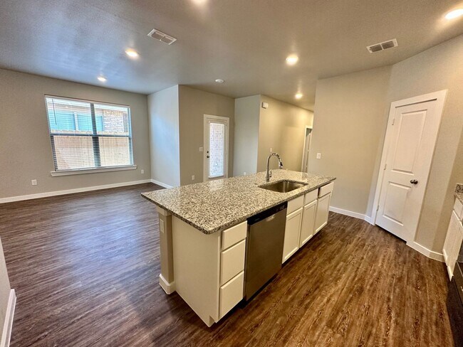 Building Photo - Available July 9th in Highly Desired Harve...