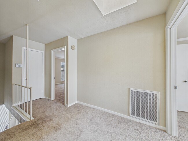 Building Photo - 14211 Briarsage Ct