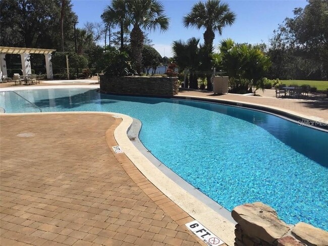 Building Photo - 1100 Lake Shadow Cir
