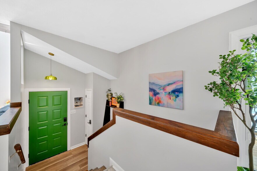 Building Photo - 7645 Chatham Cir