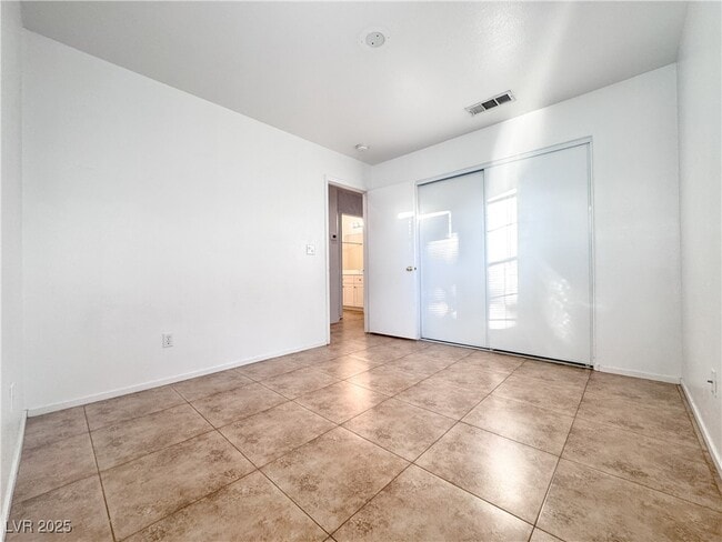 Building Photo - 4576 New Dupell Way