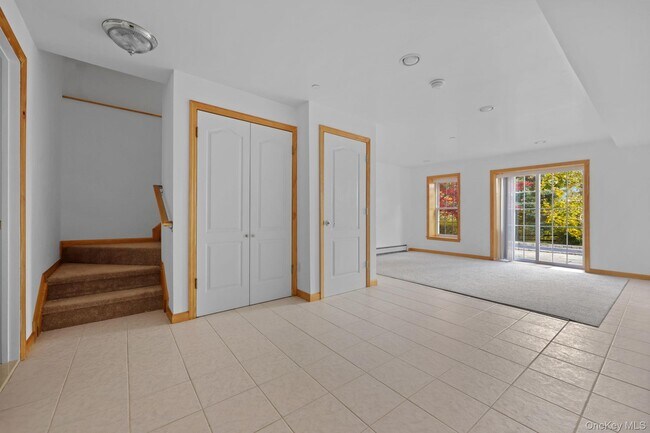 Building Photo - 45 High Point Cir