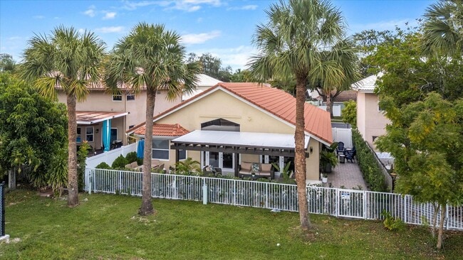 Building Photo - 10112 Aqua Vista Way