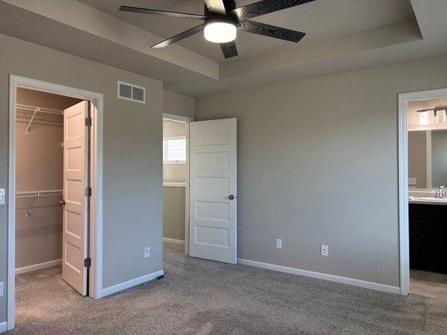 Building Photo - 620 Sugar Maple Ln