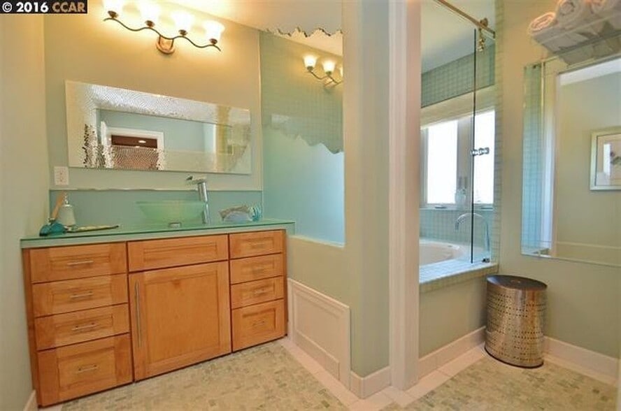 Bathroom Master - 7285 Snake Rd