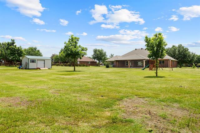 Building Photo - 2606 Ash Dr