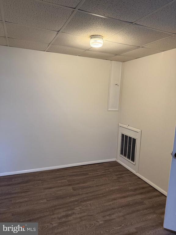 Building Photo - 5079 Macnamara Dr