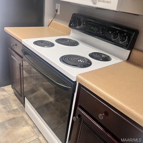 Building Photo - 932 Eastern Oaks Dr