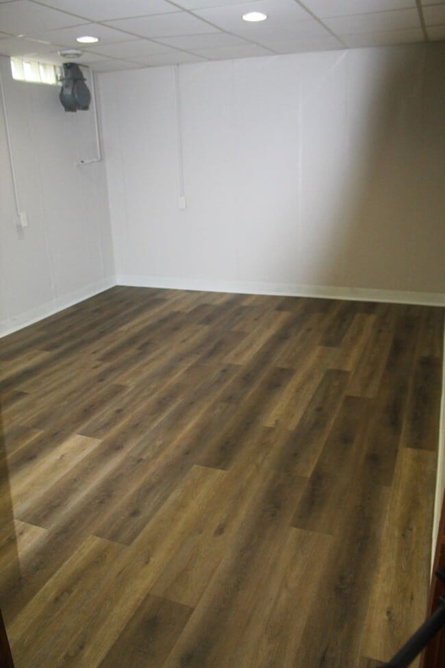 Building Photo - 2237 Mt Vernon Rd SE