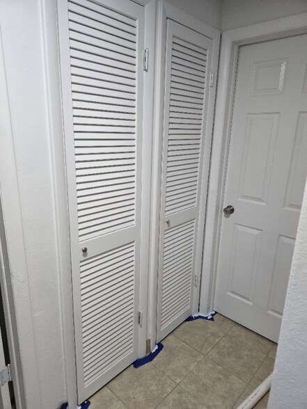 Building Photo - 3643 Cheswick Dr