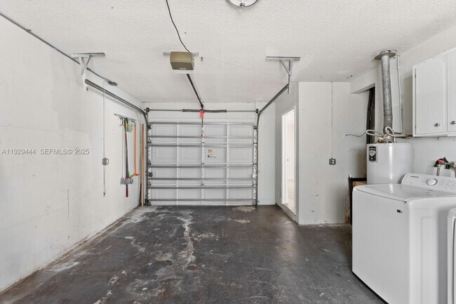 Building Photo - 11431 NW 29th St