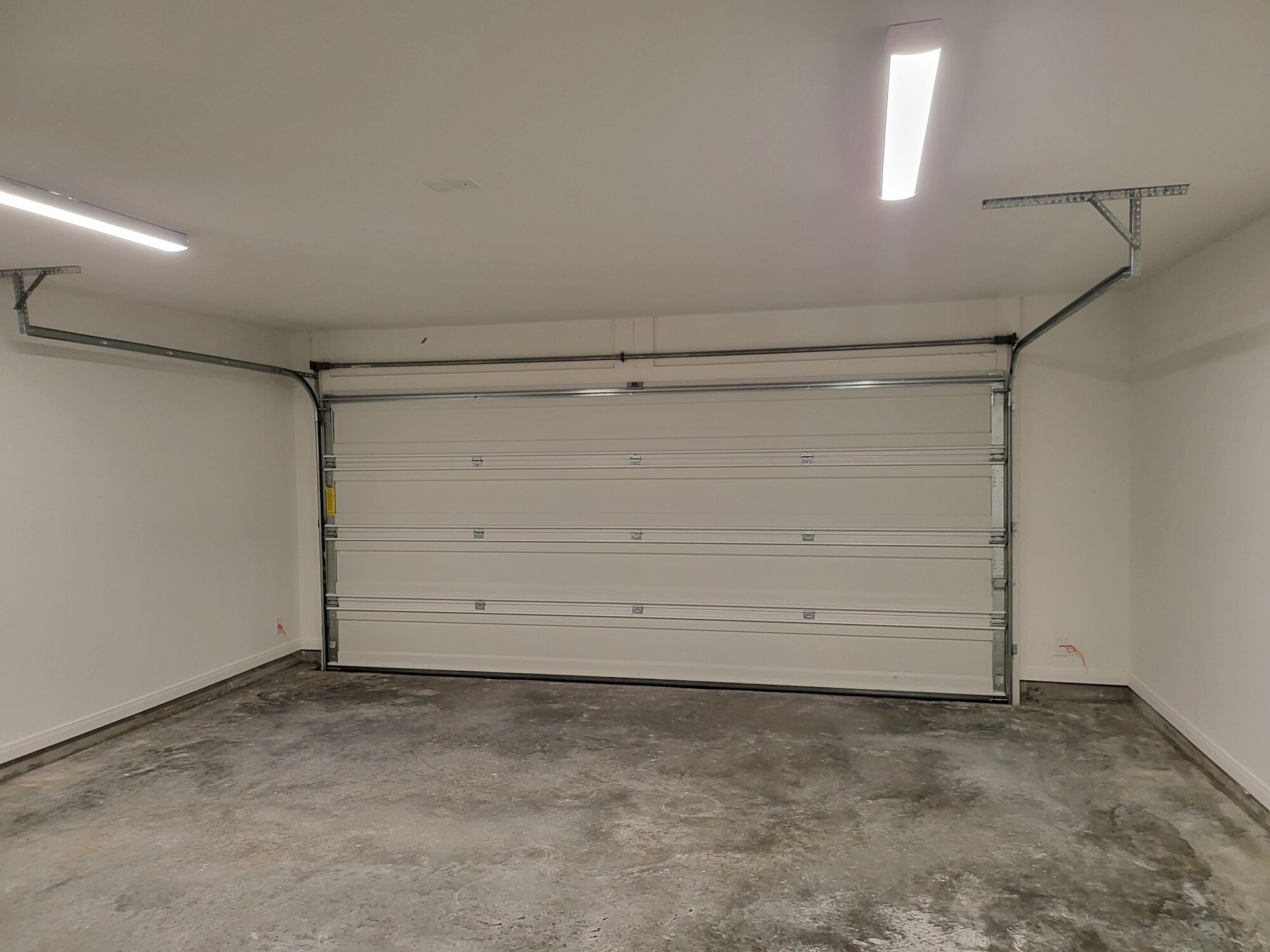 Garage - 2207 N 26th St