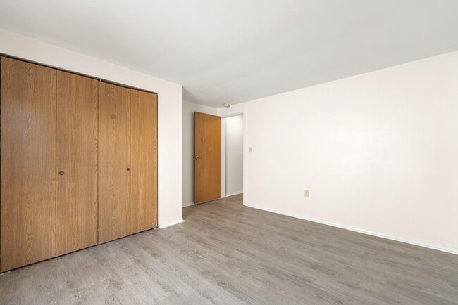 Building Photo - 338 Johnston Ave