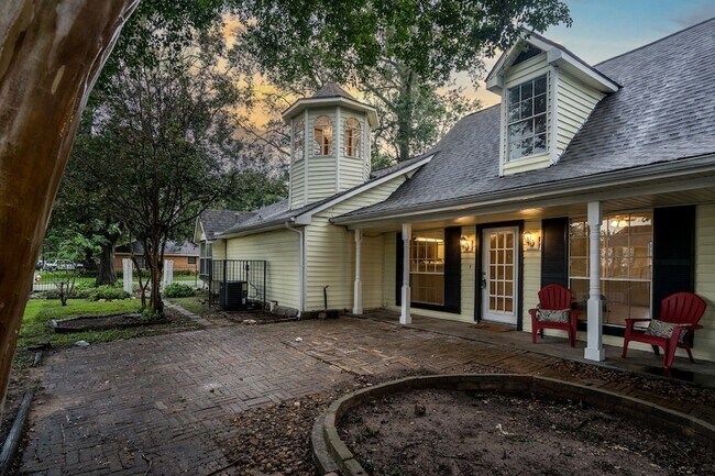 Building Photo - 200 Fannin St