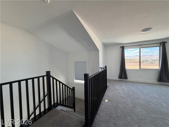 Building Photo - 7346 Pioneer Way